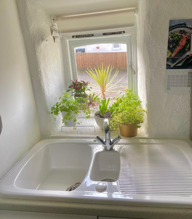 Idyllic Cornish Cottage, Superking Bed, Private Garden Dogs Welcome ترورو المظهر الخارجي الصورة