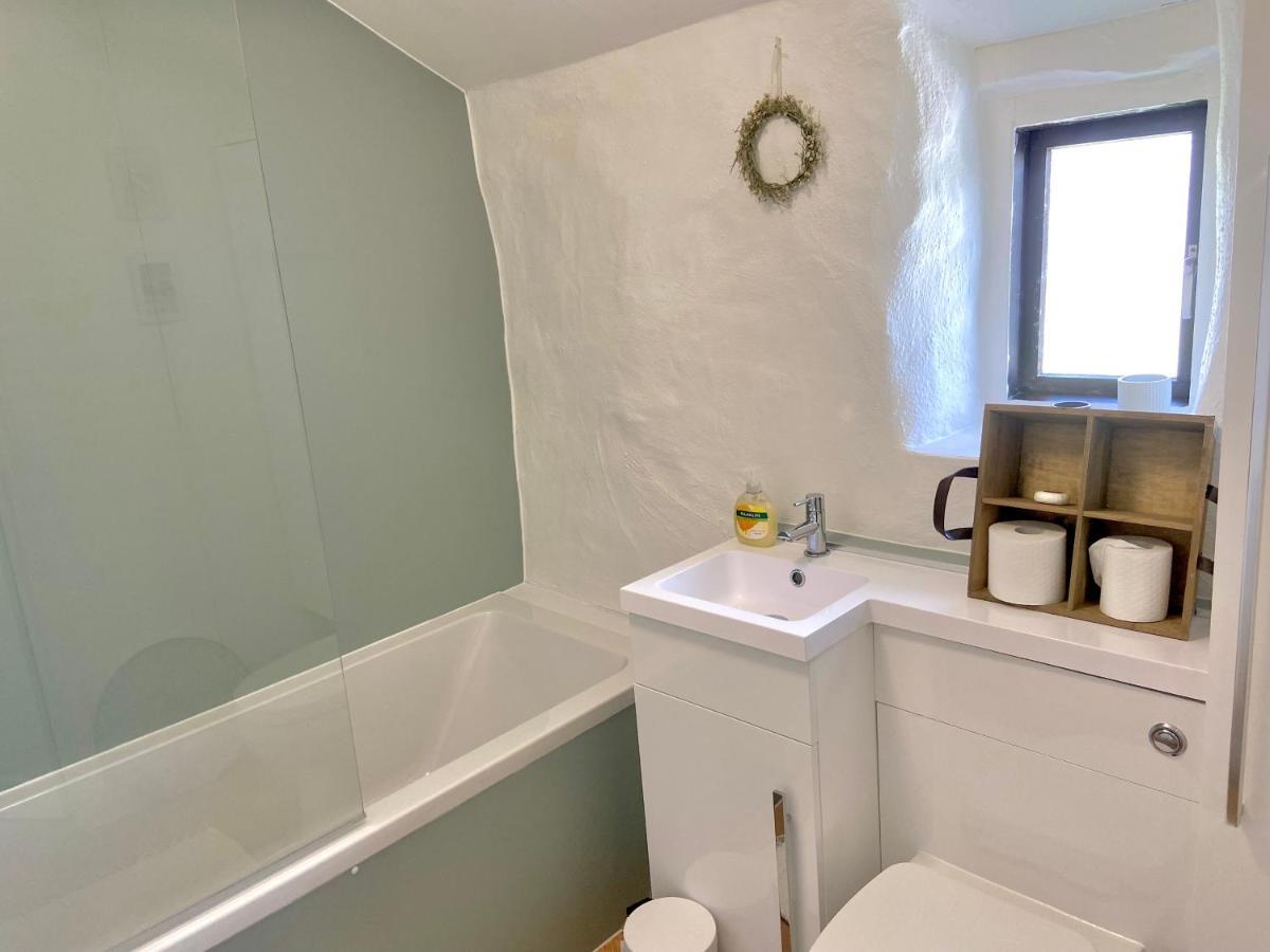Idyllic Cornish Cottage, Superking Bed, Private Garden Dogs Welcome ترورو المظهر الخارجي الصورة